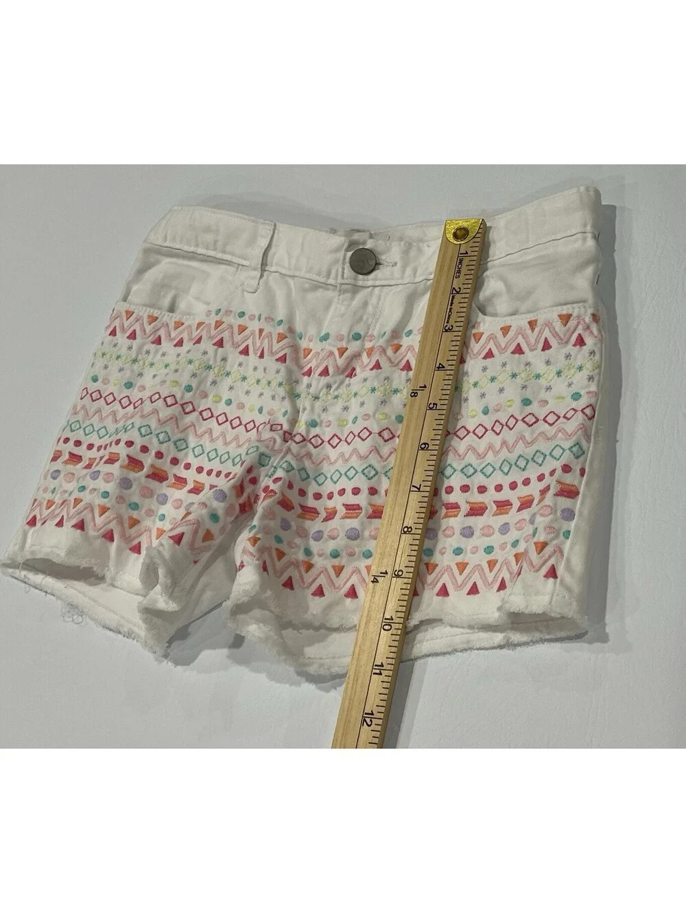 The Children's Place, Girl’s white and light mint shorts, Size 10, Lot Of 2